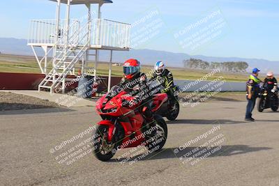 media/Mar-22-2025-TrackDaz (Sat) [[0456df0c41]]/Group A/Grid and Front Straight/